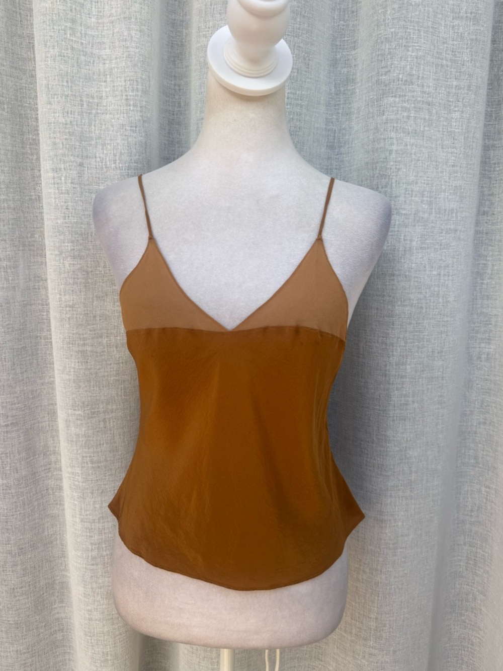 Pinky & Dianne Private Lable silk tan slip top